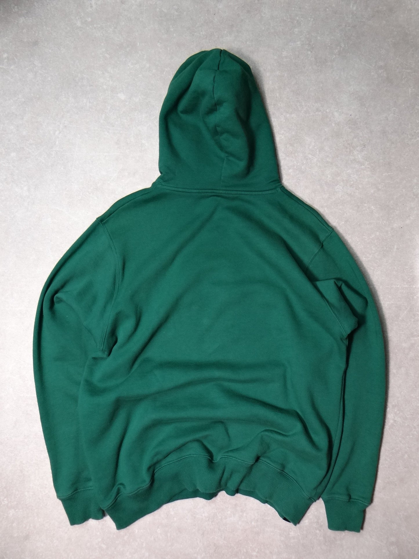 Helas Hoodie Medium (22x26)