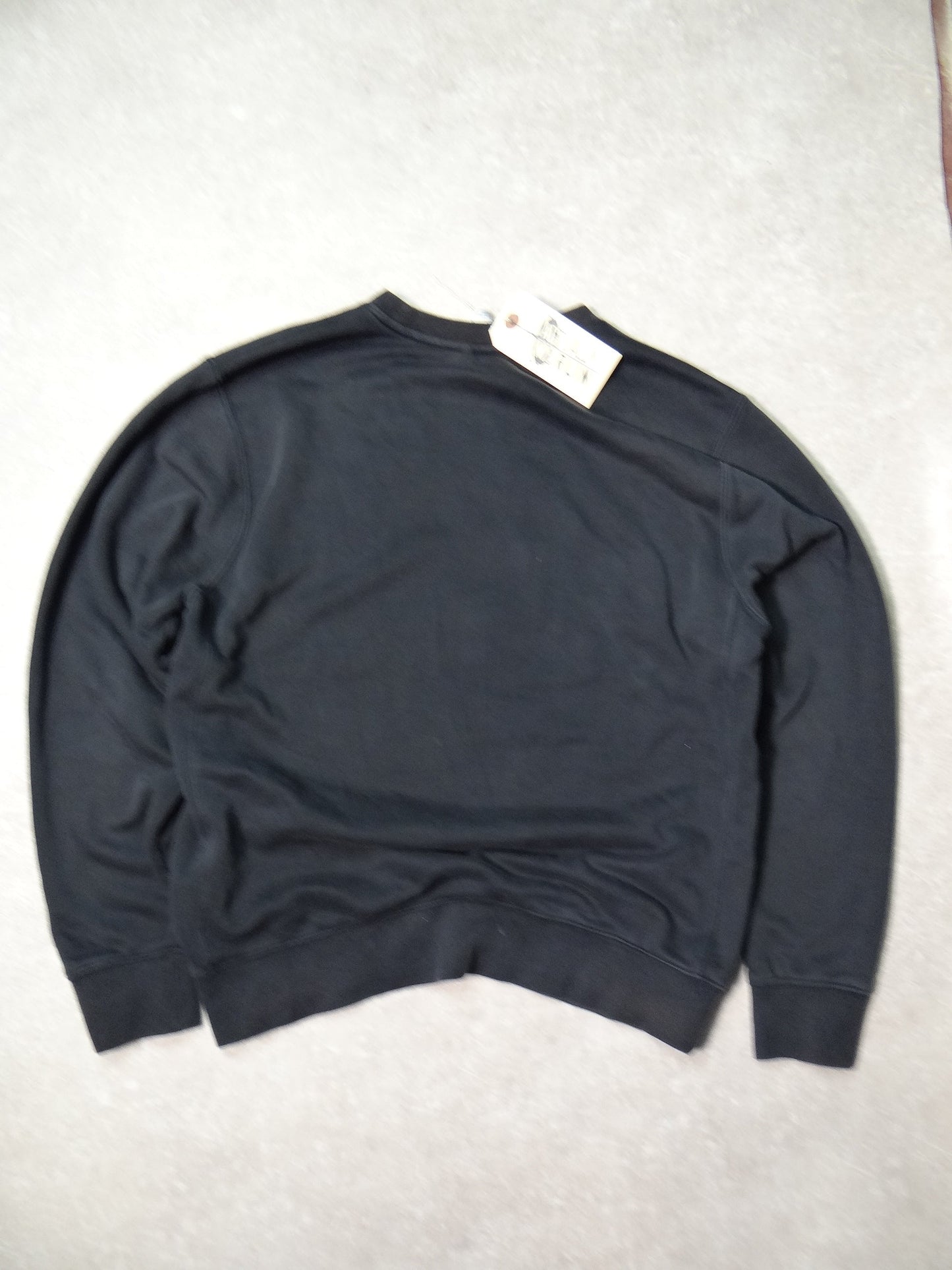 Nike sweatshirt Black Used Small (22x24)