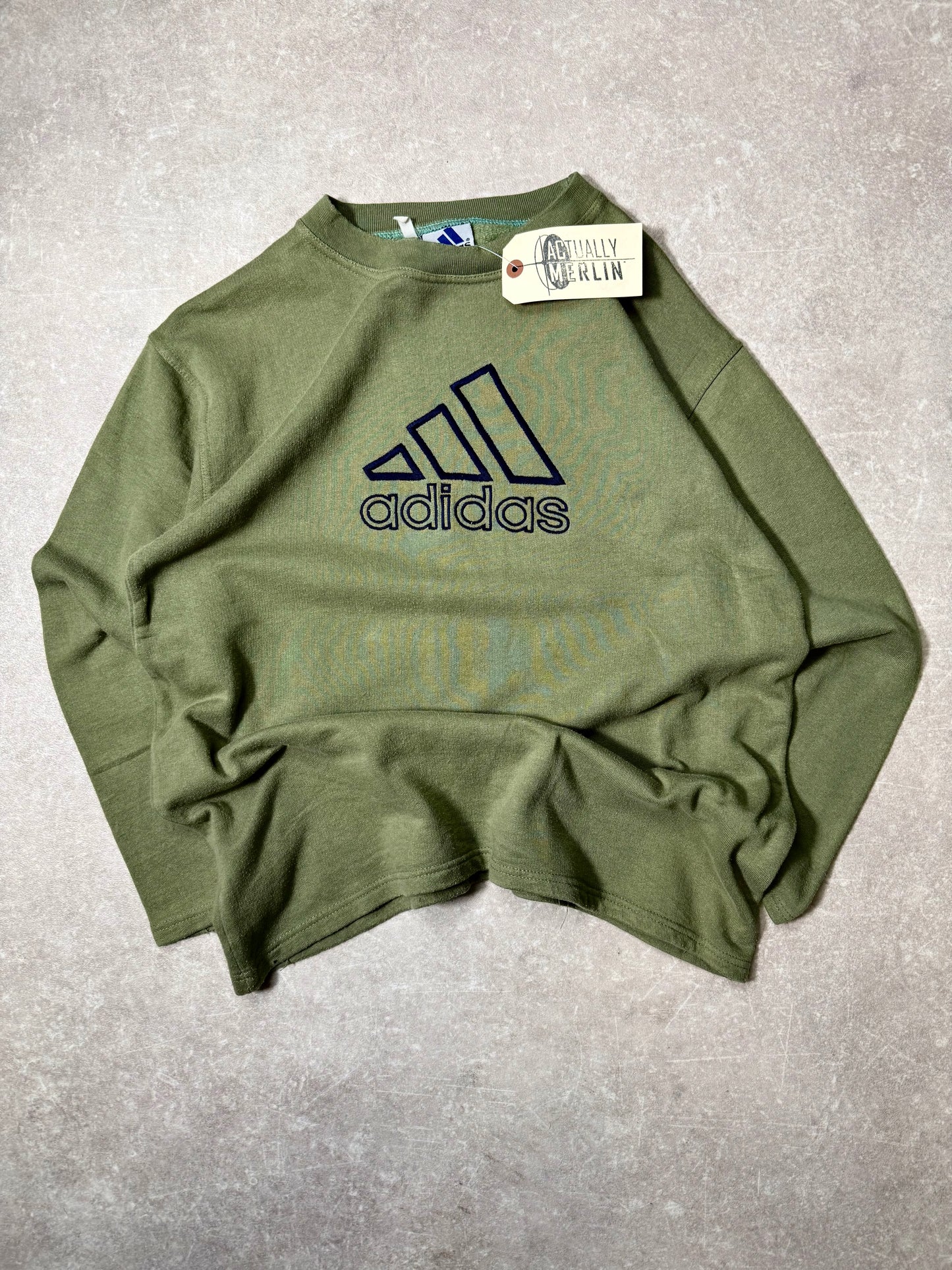 Size Large Vintage Adidas sweatshirt