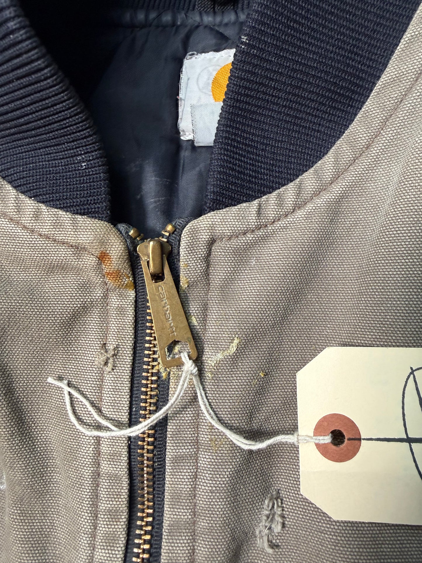 Size Large Vintage Carhartt Body Warmer Jacket Used (23.5x28)