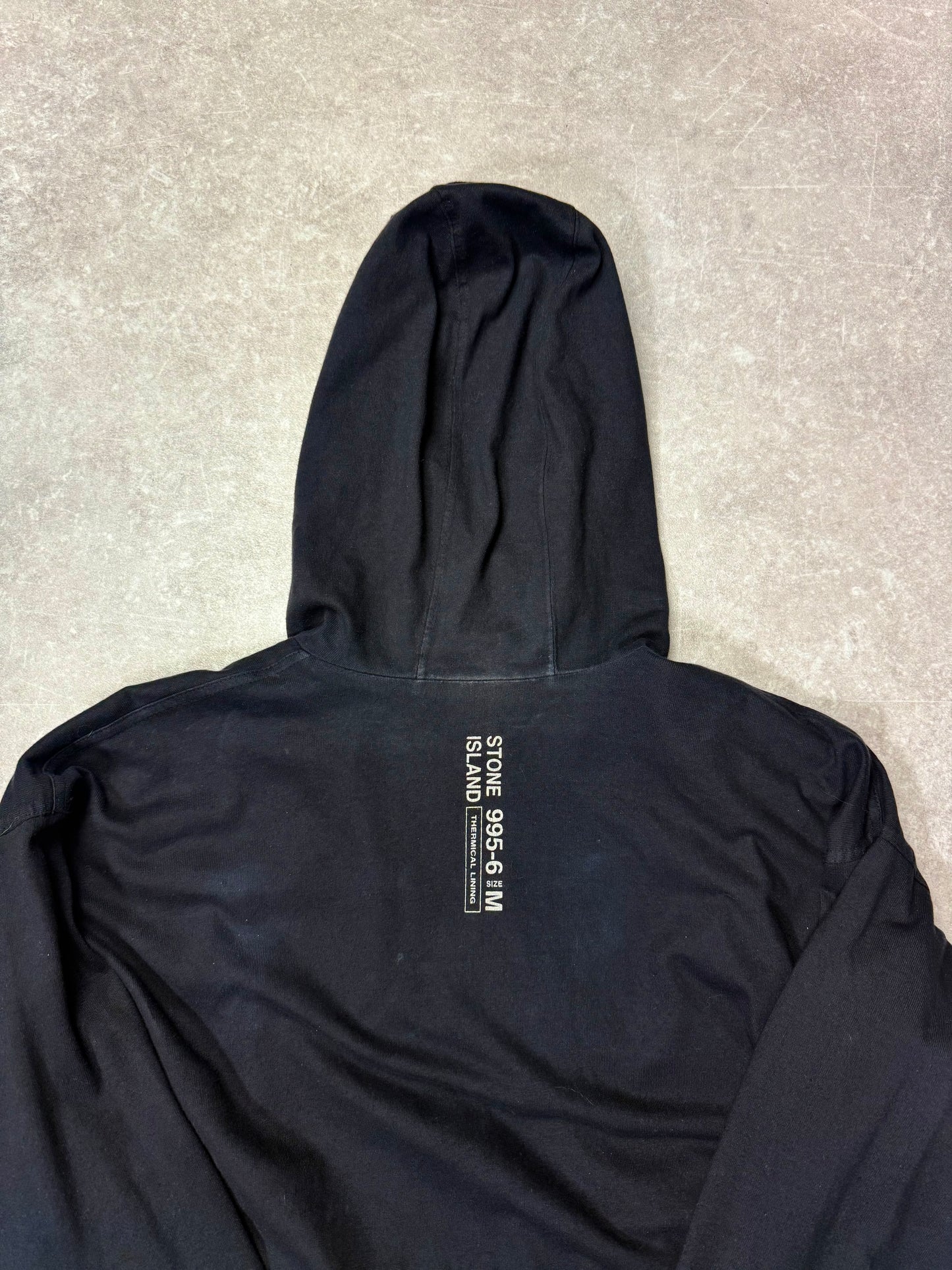 Fits Large Stone Island reversible jacket.