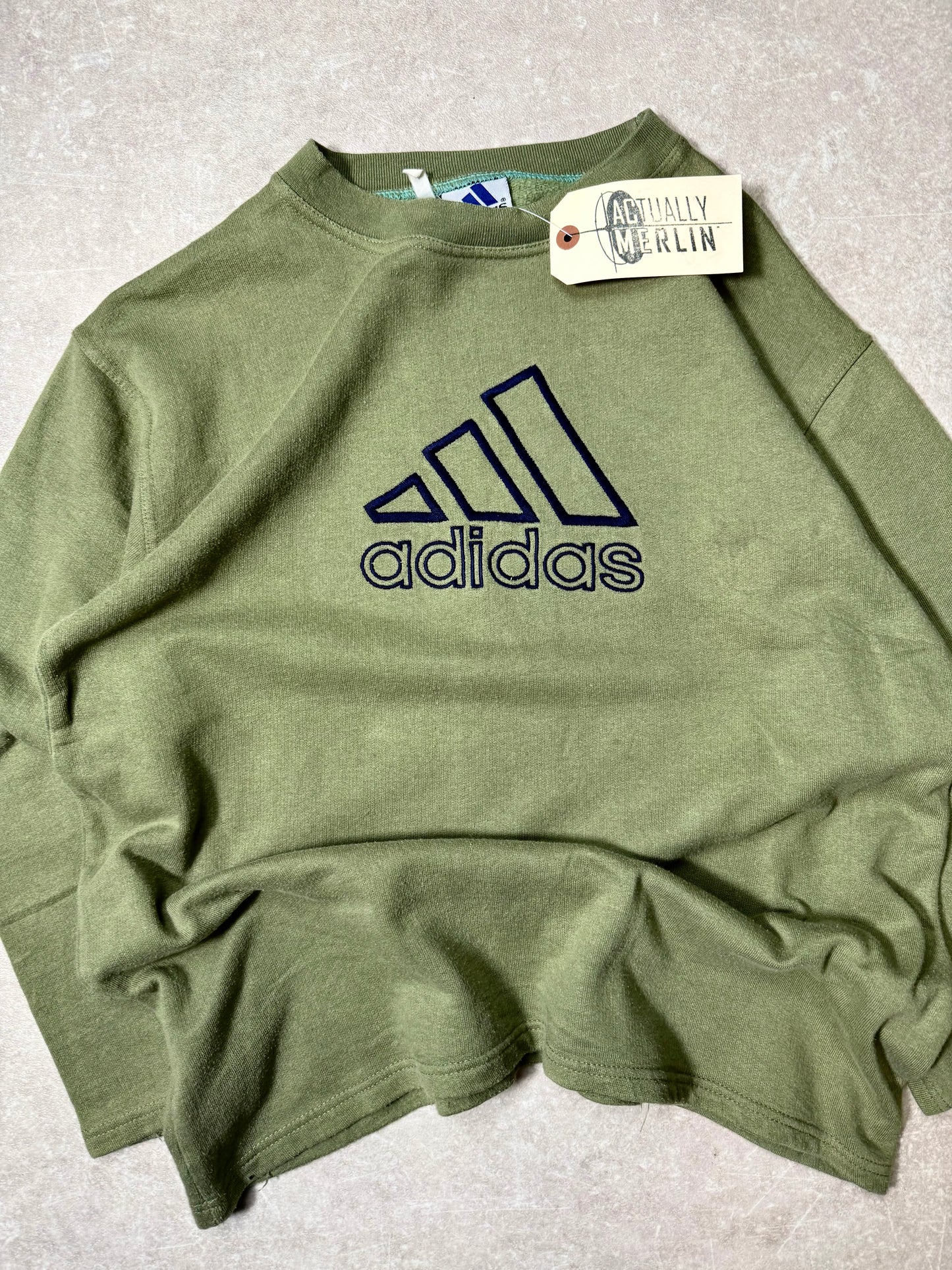 Size Large Vintage Adidas sweatshirt