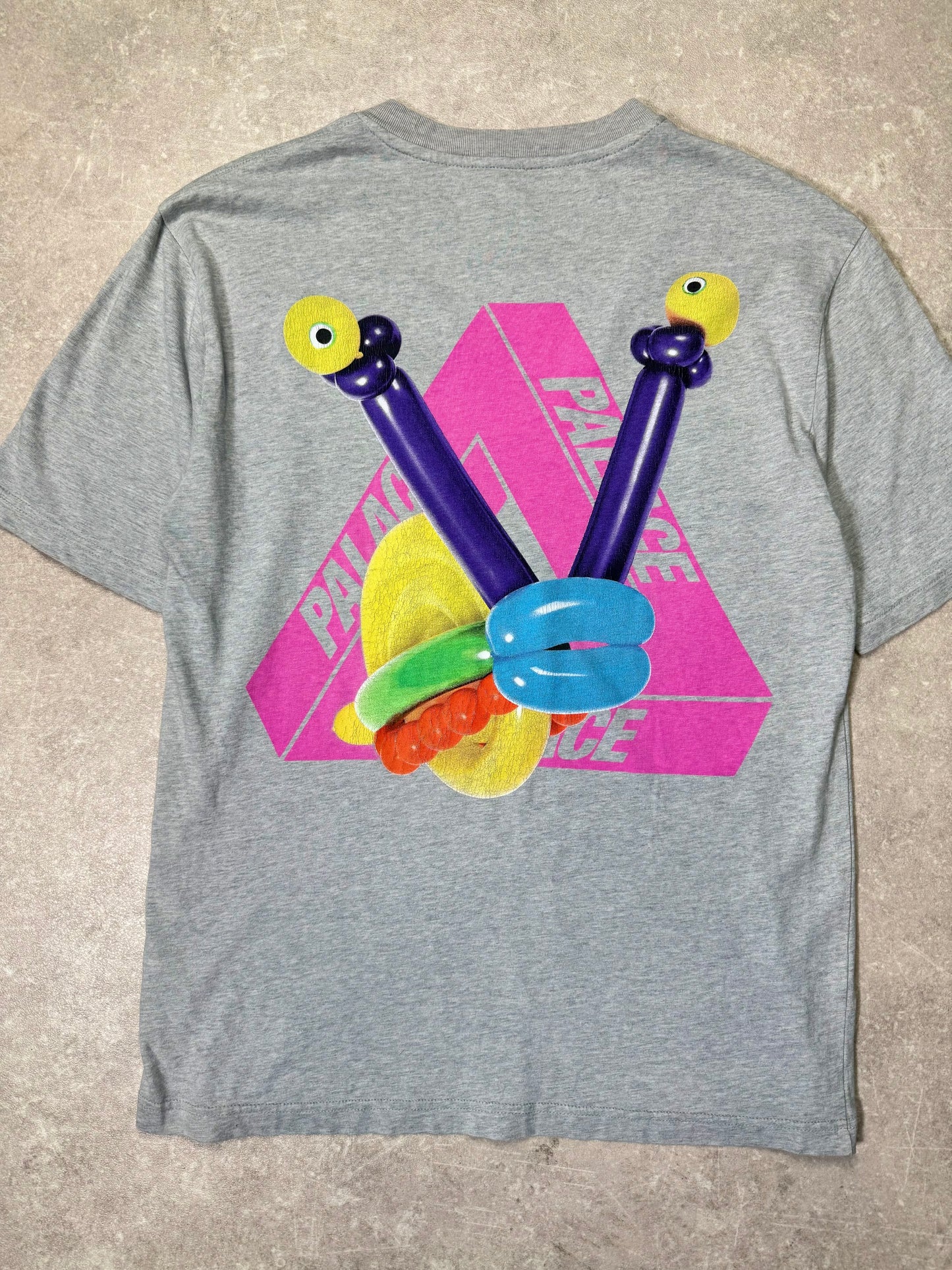 Size Medium Palace skateboards tshirt