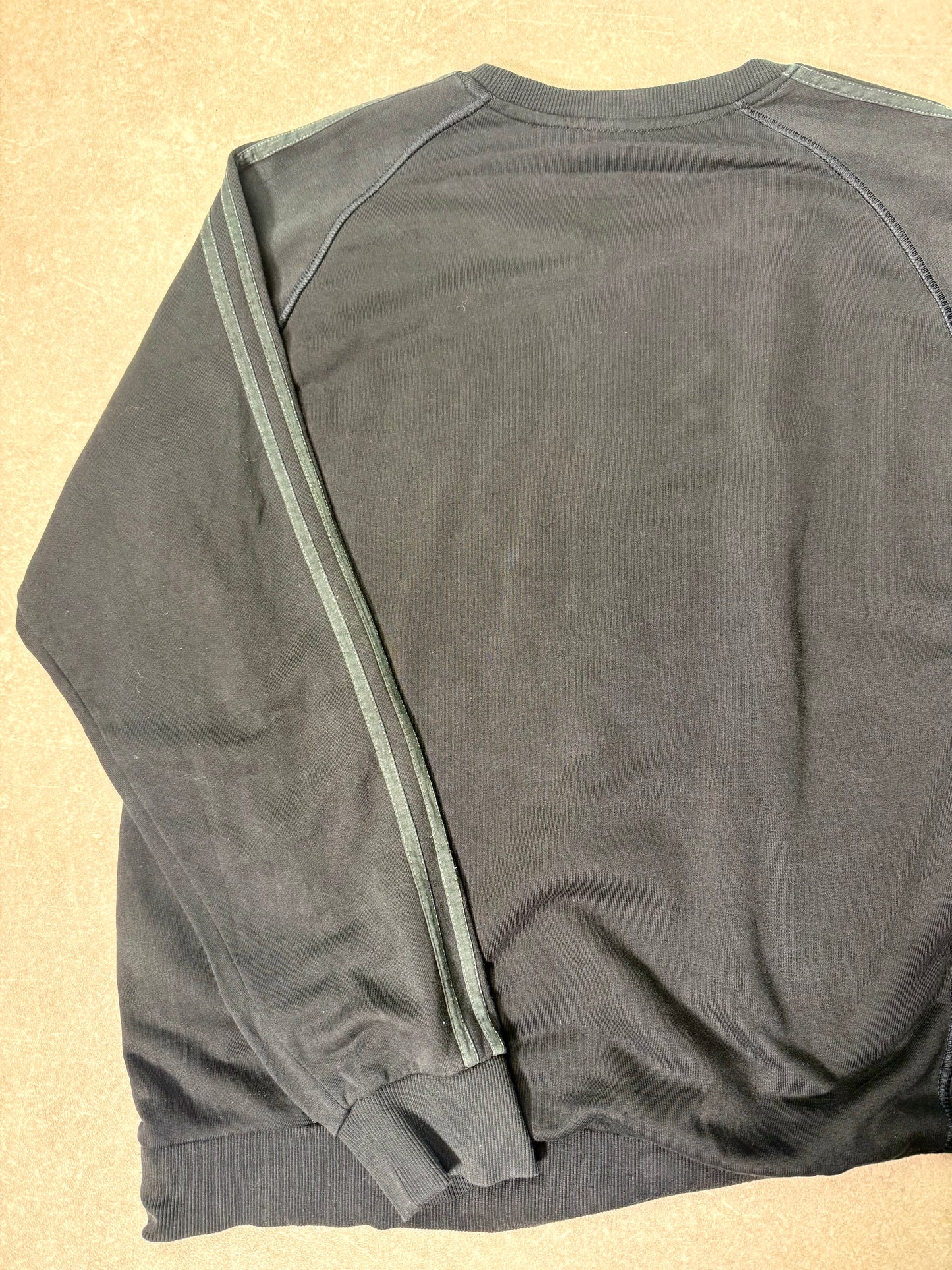 Size XL Vintage Adidas Sweatshirt