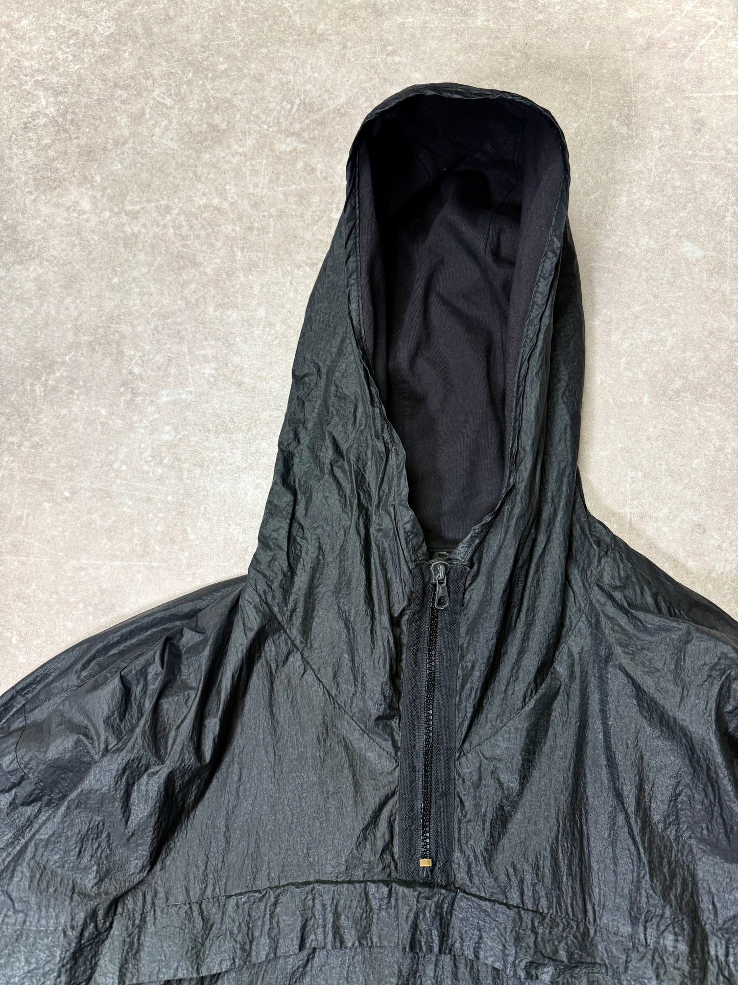 Fits Large Stone Island reversible jacket.