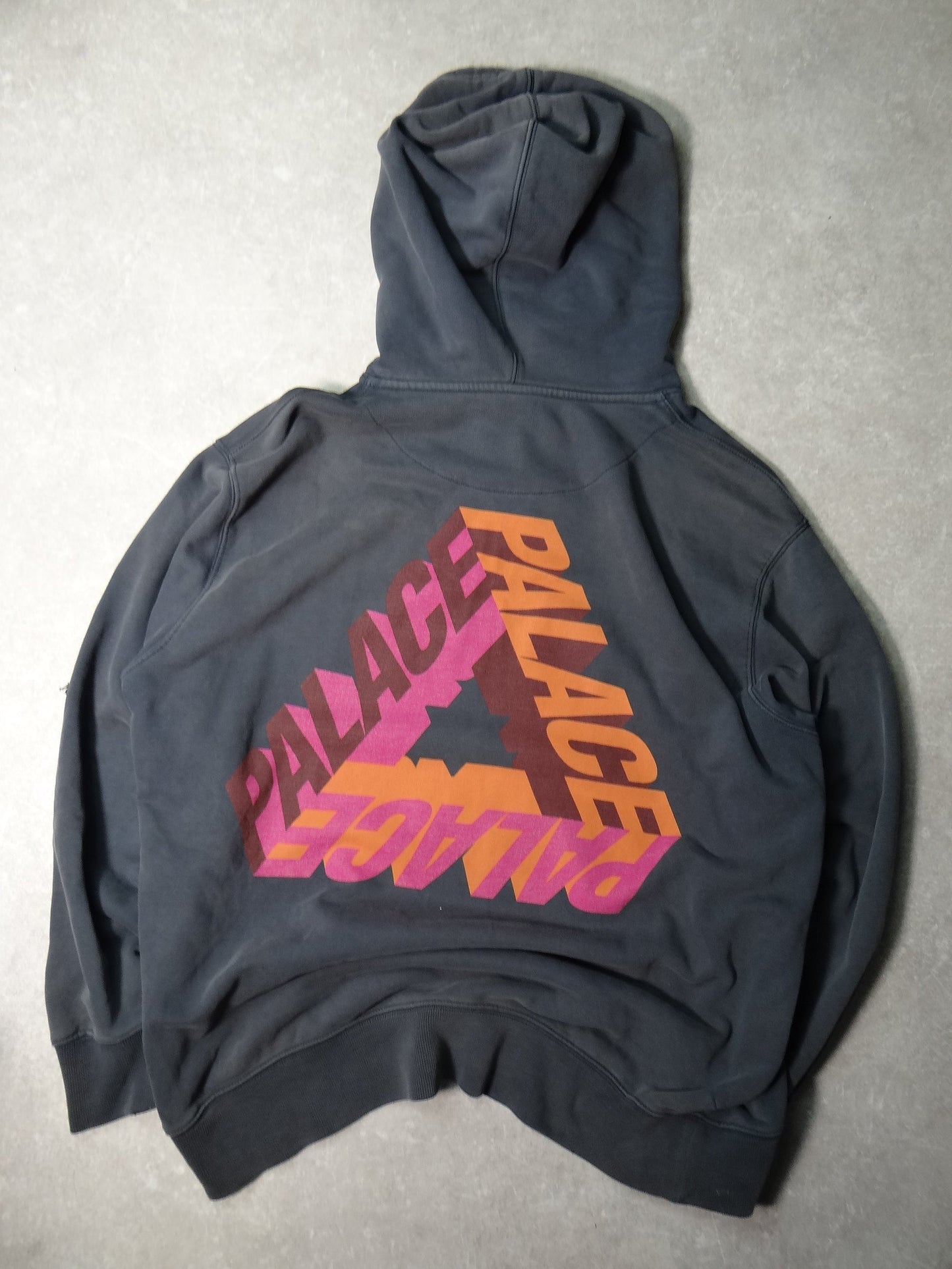 Palace Skateboards Hood used Large (23x28)