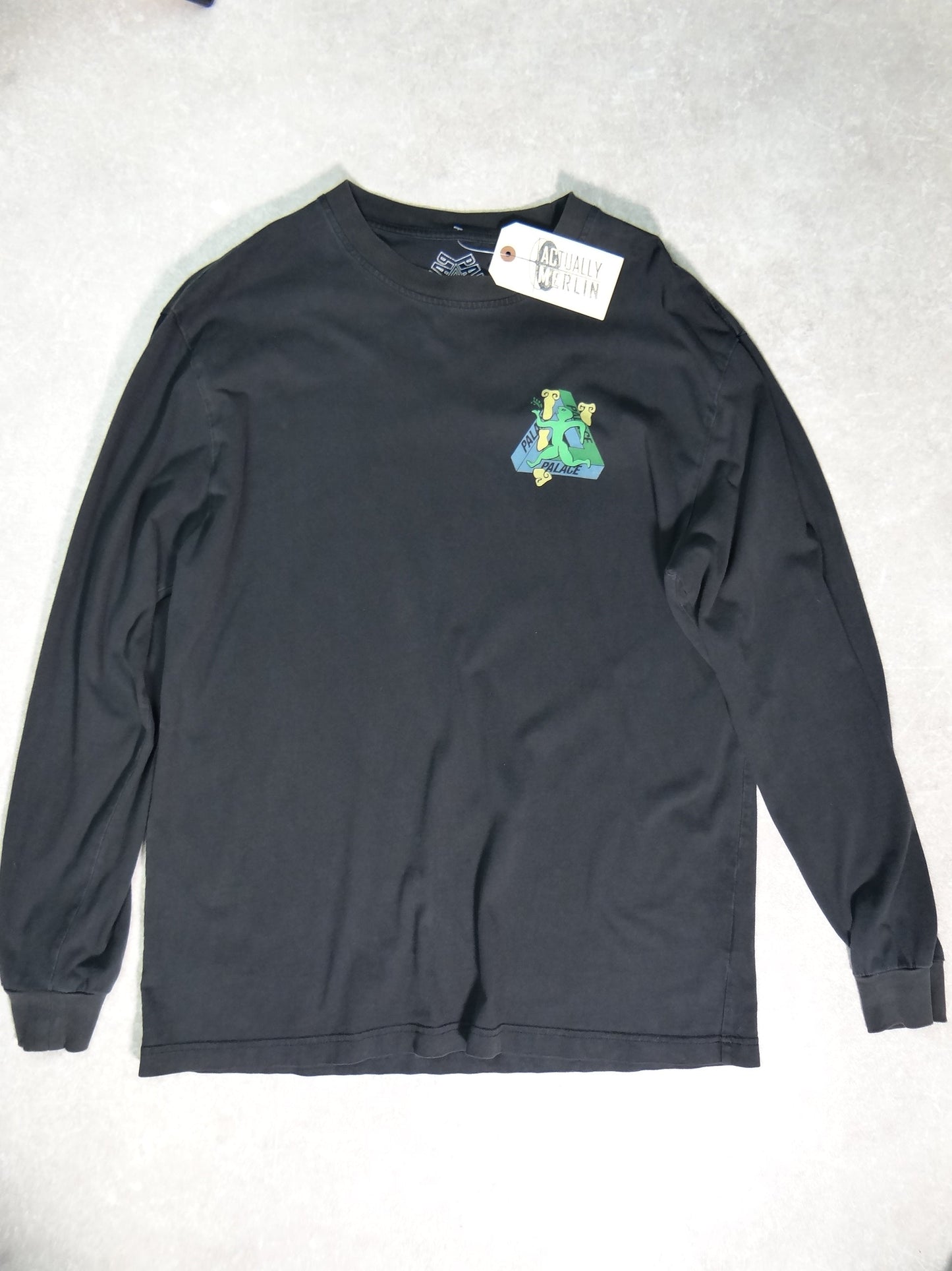 Palace Skateboards Long sleeve Used Large (22x29)