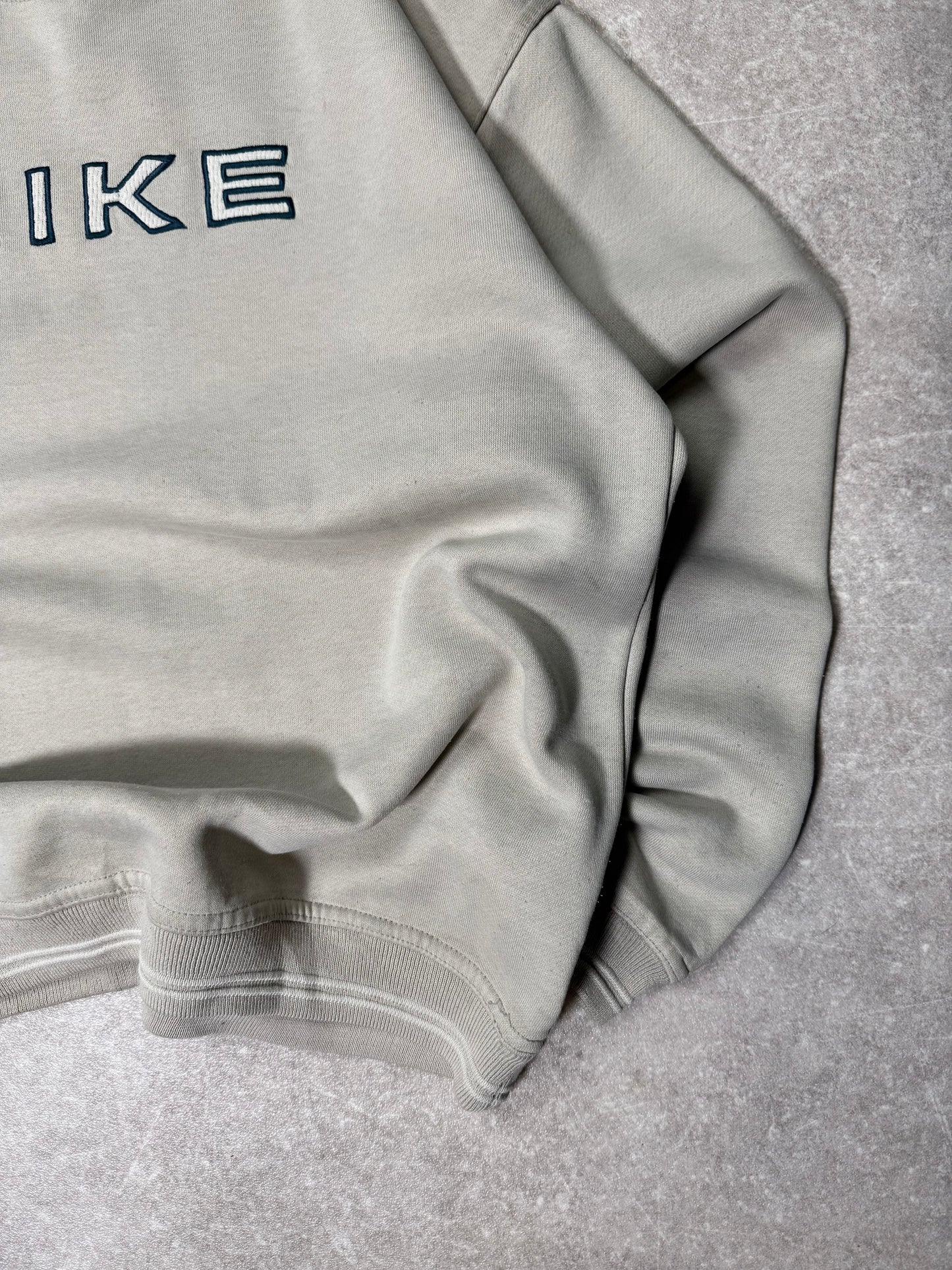 Vintage Nike Sweatshirt