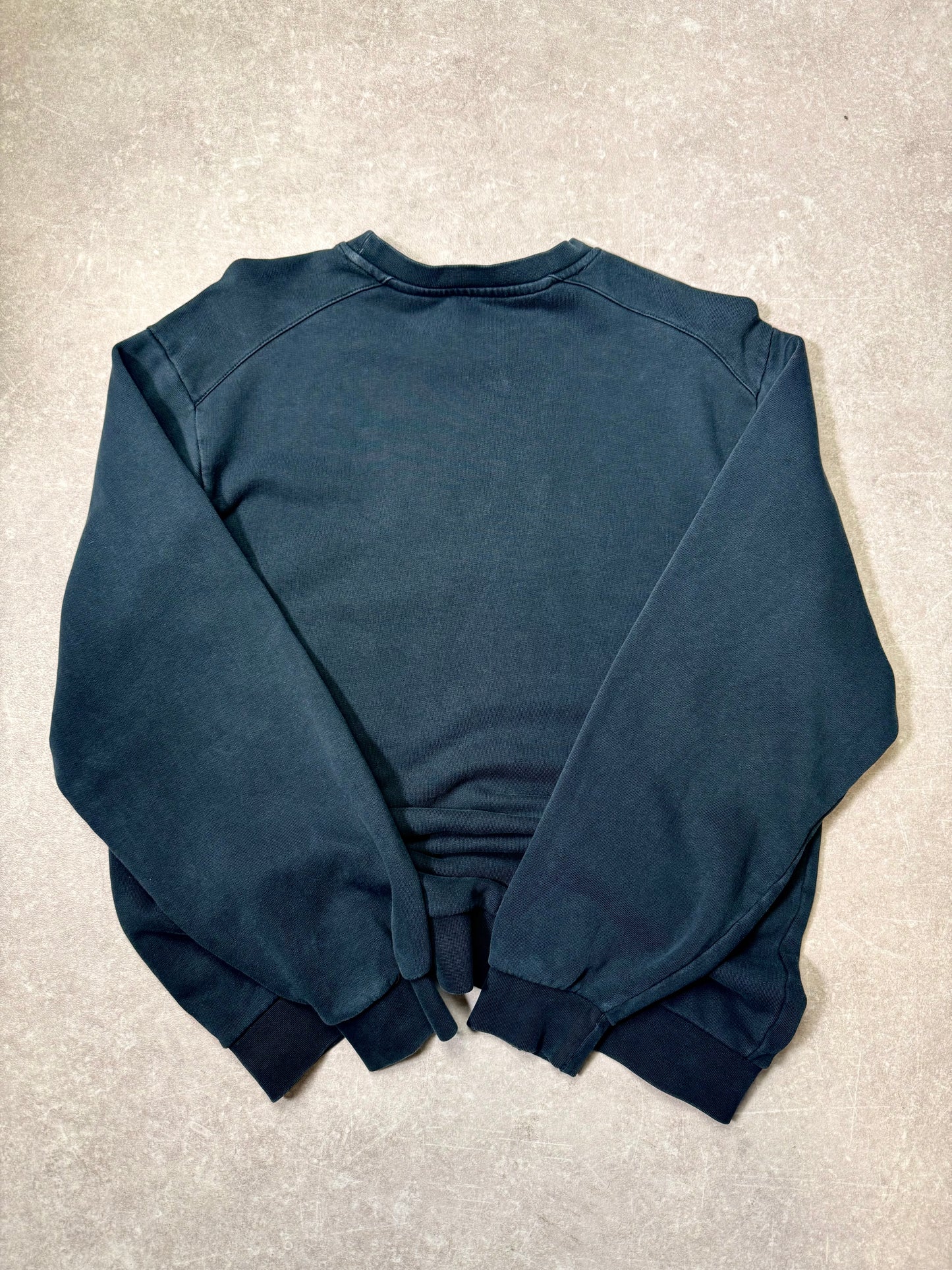 Size Medium/Large Vintage Adidas sweatshirts